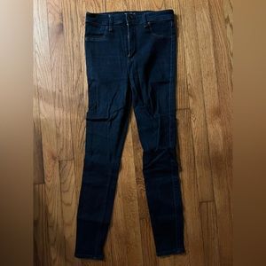 Abercrombie dark jeggings, so stretchy
